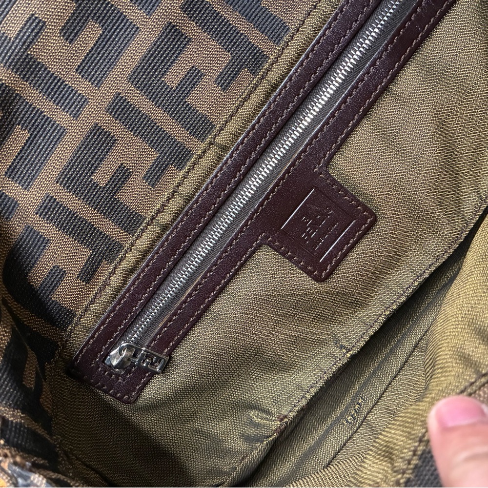 Vintage Fendi Zucca Baquette Shoulder Bag - Picture 5 of 11